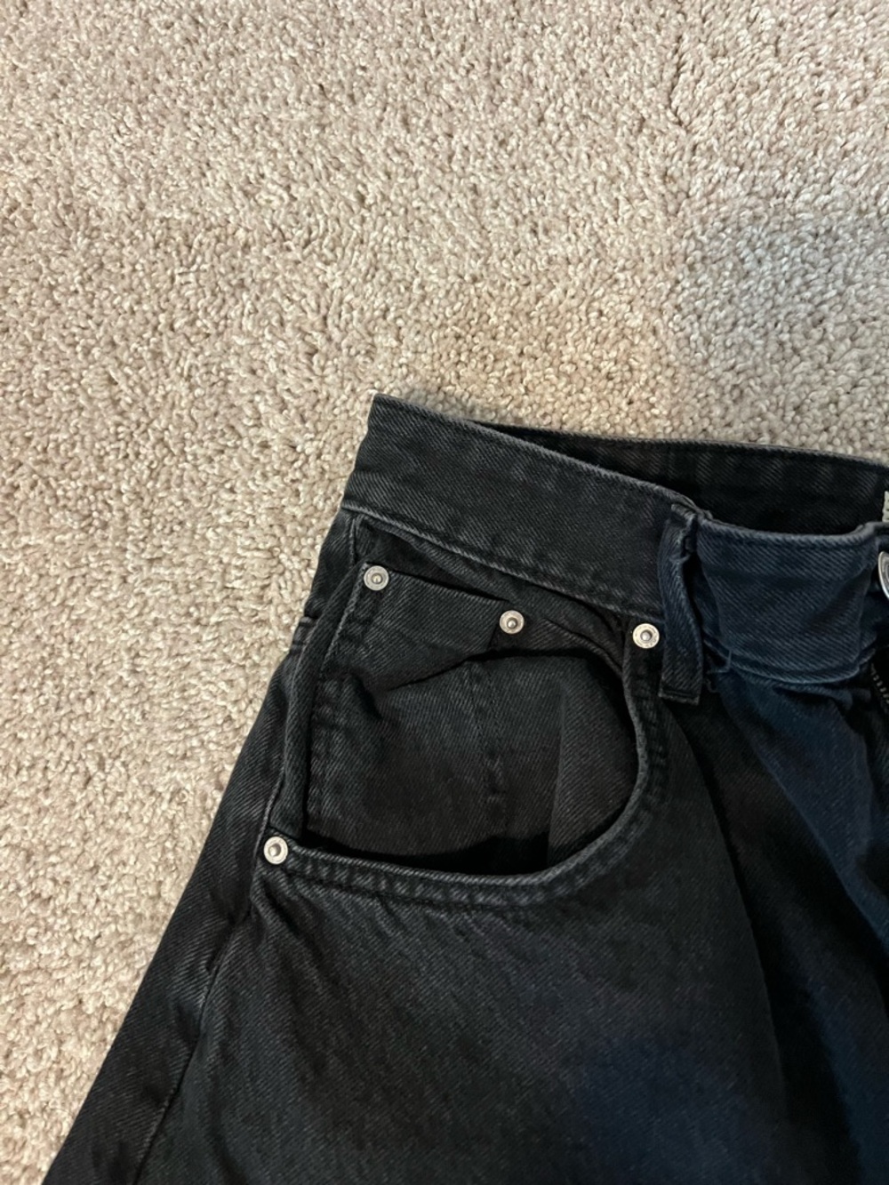 ⚫️COTTON ON: Men’s size 32, black Y2K super wide style denim jeans, preowned⚫️ - Picture 9 of 14
